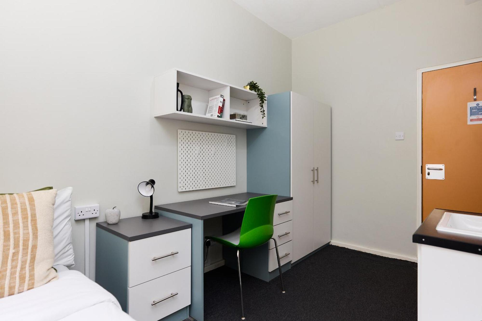 Louise House Hostel Londen Buitenkant foto