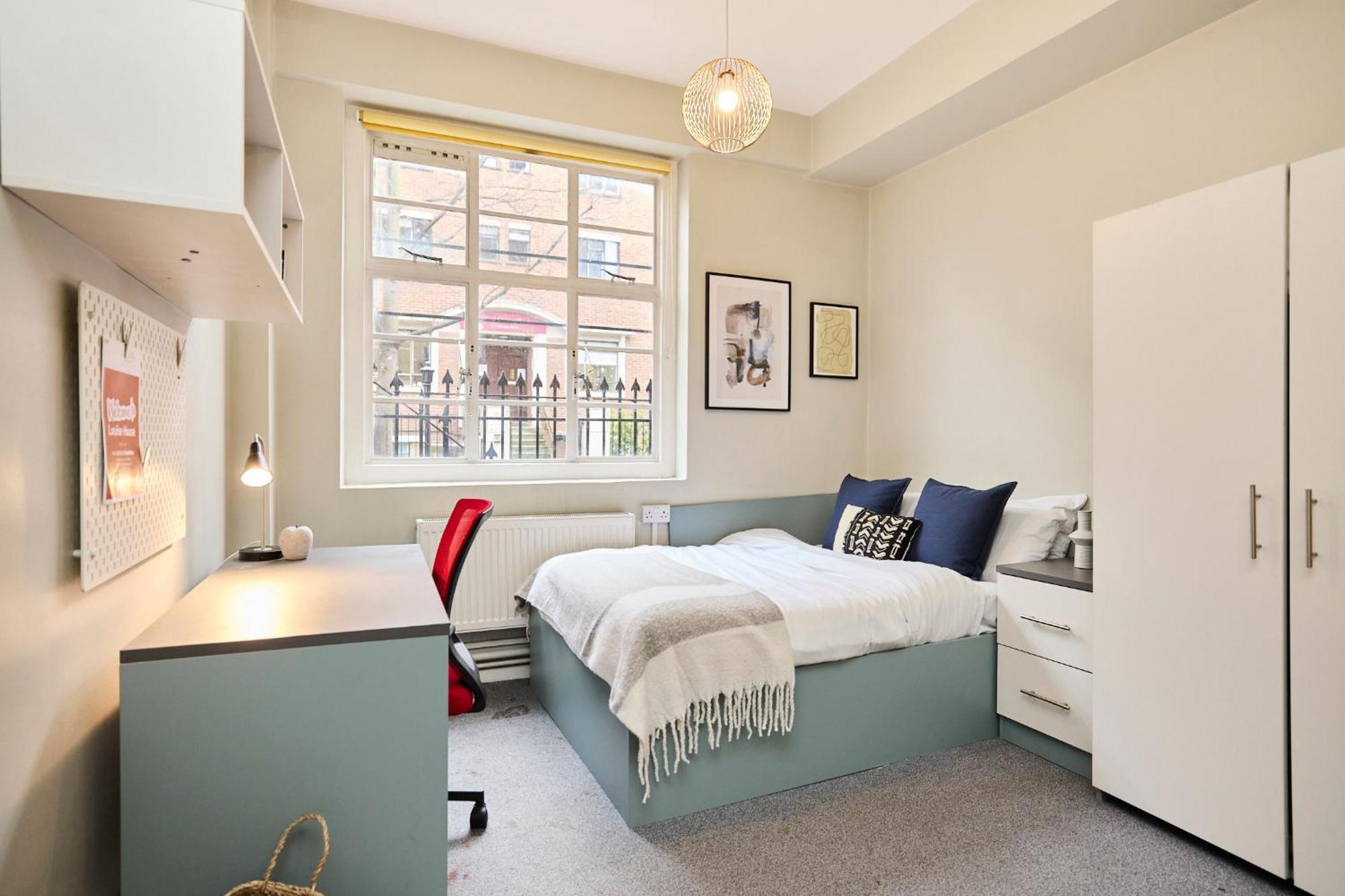 Louise House Hostel Londen Buitenkant foto
