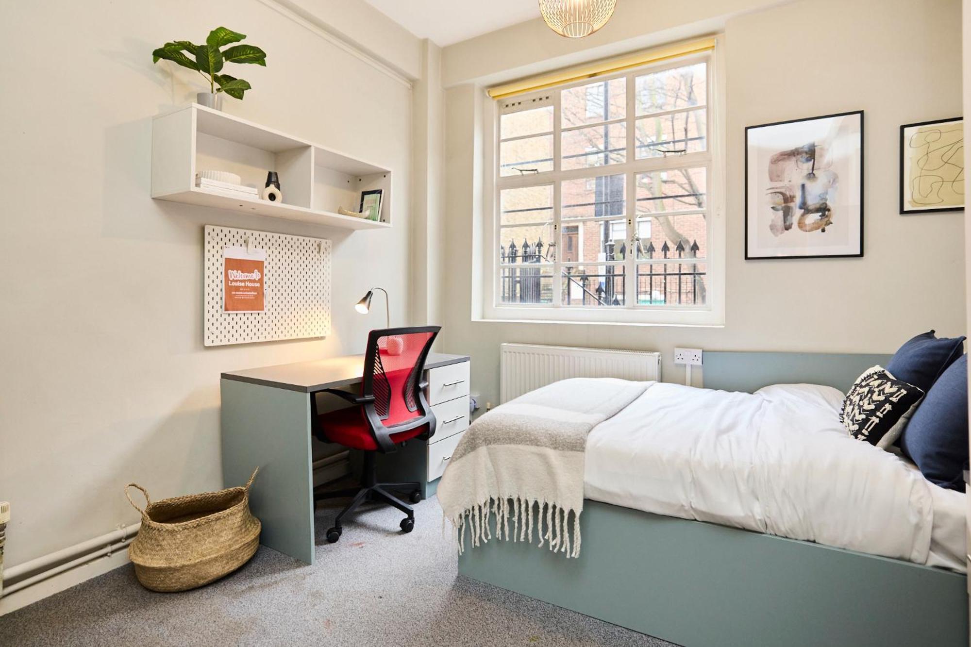 Louise House Hostel Londen Buitenkant foto