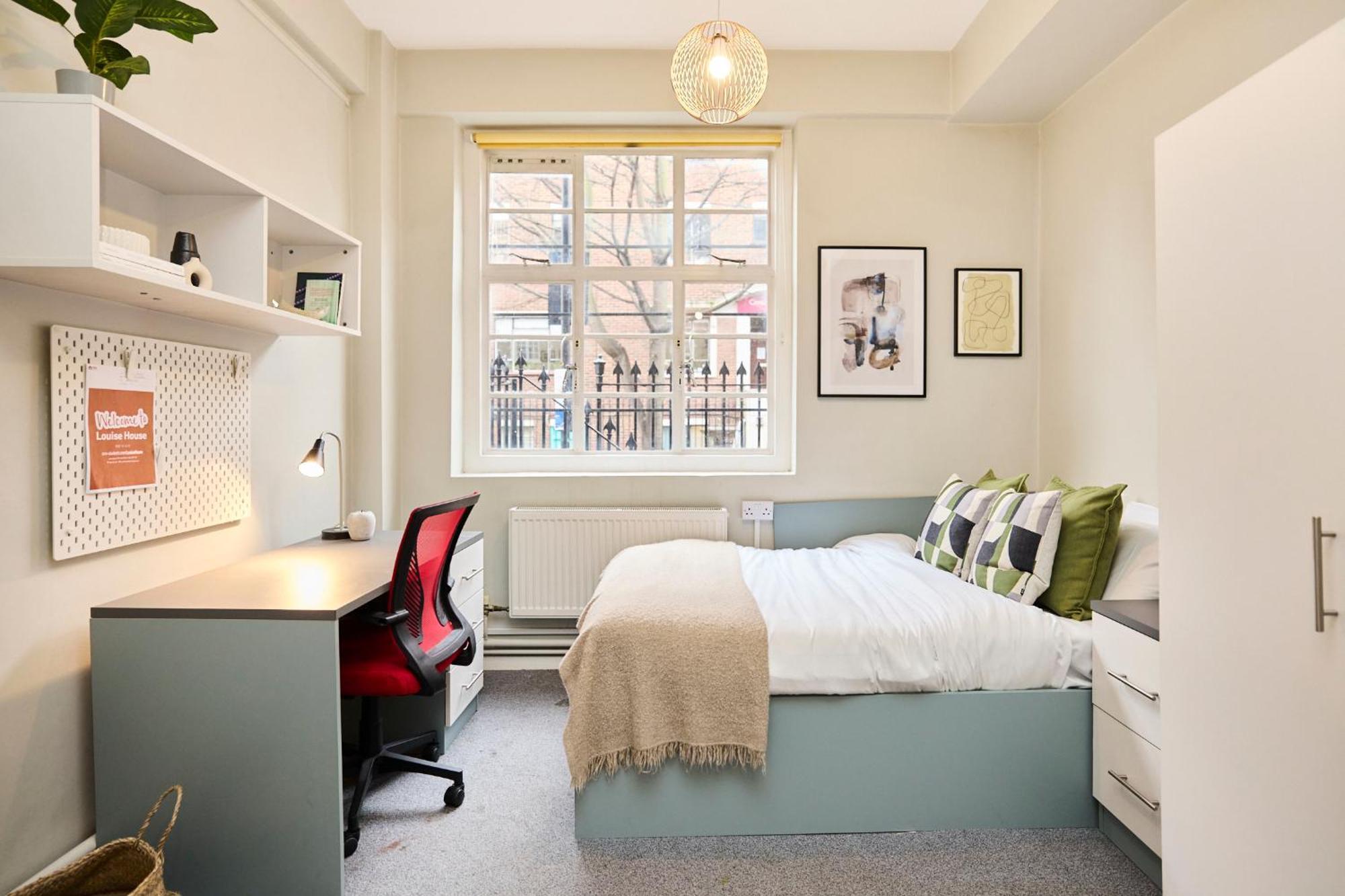 Louise House Hostel Londen Buitenkant foto