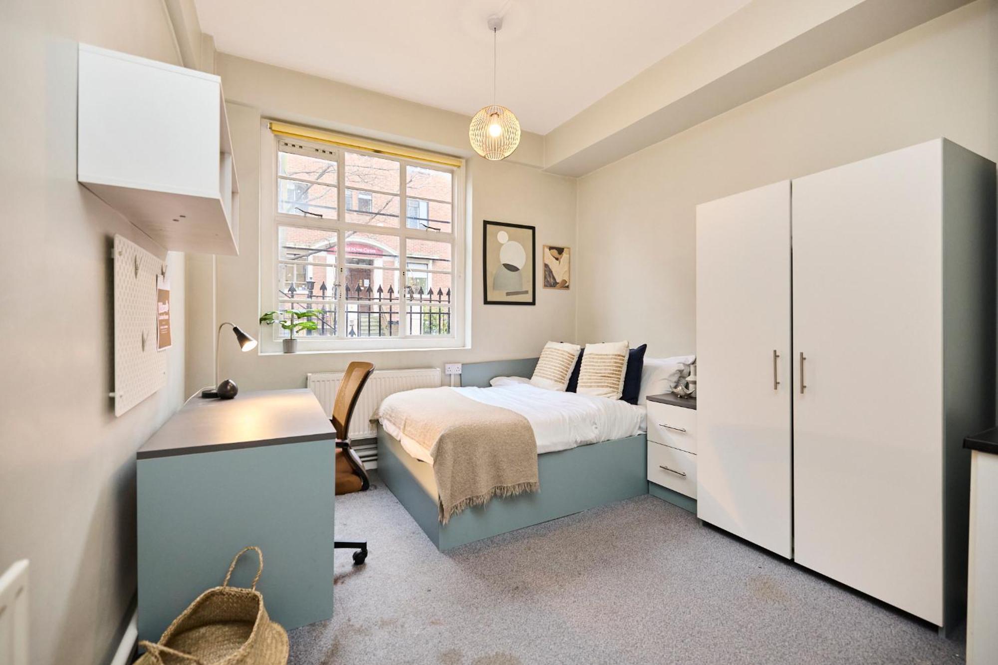 Louise House Hostel Londen Buitenkant foto