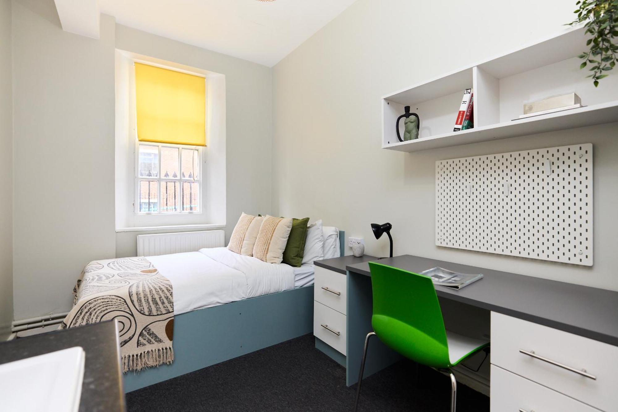 Louise House Hostel Londen Buitenkant foto